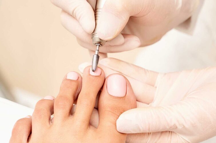 epilare definititva, epilare laser, epialre, laser dioda, epilare, epilare traditionala, epilare ceara, remodelare corporala, slabire, tonifiere, tonofiere si slabire, eliminare celulita, eliminare vergeturi, celulita, vergeturi, detoxifiere, tuns, coafor, vopsit, balayage, suvite, coafuri miseara, cocuri, coafuri speciale, tratamente par, tratamente extensii, aplicare extensii, decolorare, decapaj, styling, schimbare de look, manichiura, pedichiura, modele unghii, aplicare tips, gel unghii, intretinere unghii, manichiura semi, constructie gel, tratamente faciale, curatare ten, tratament acneic, pensat, stilizare sprancene, forma sprancene