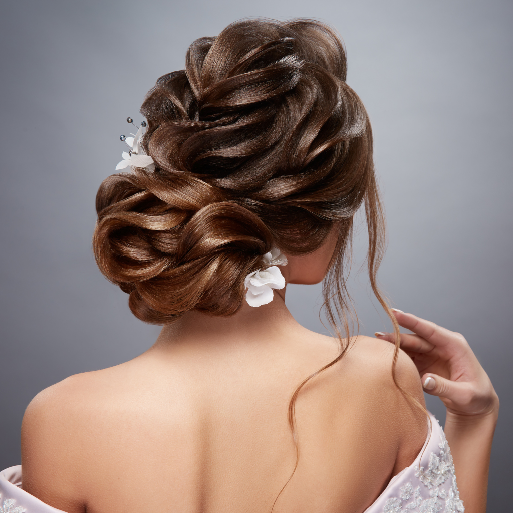 epilare definititva, epilare laser, epialre, laser dioda, epilare, epilare traditionala, epilare ceara, remodelare corporala, slabire, tonifiere, tonofiere si slabire, eliminare celulita, eliminare vergeturi, celulita, vergeturi, detoxifiere, tuns, coafor, vopsit, balayage, suvite, coafuri miseara, cocuri, coafuri speciale, tratamente par, tratamente extensii, aplicare extensii, decolorare, decapaj, styling, schimbare de look, manichiura, pedichiura, modele unghii, aplicare tips, gel unghii, intretinere unghii, manichiura semi, constructie gel, tratamente faciale, curatare ten, tratament acneic, pensat, stilizare sprancene, forma sprancene